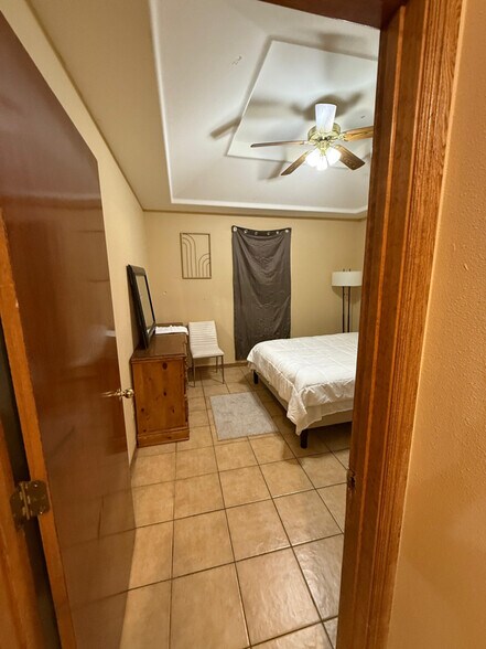 Building Photo - 618 San Antonio Ave