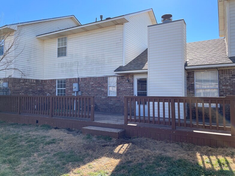 Building Photo - 3223 Barley Ct