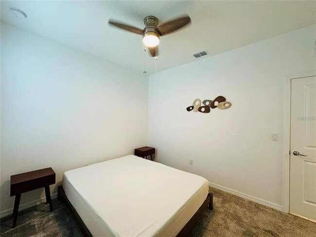 Building Photo - 3102 61st Dr E