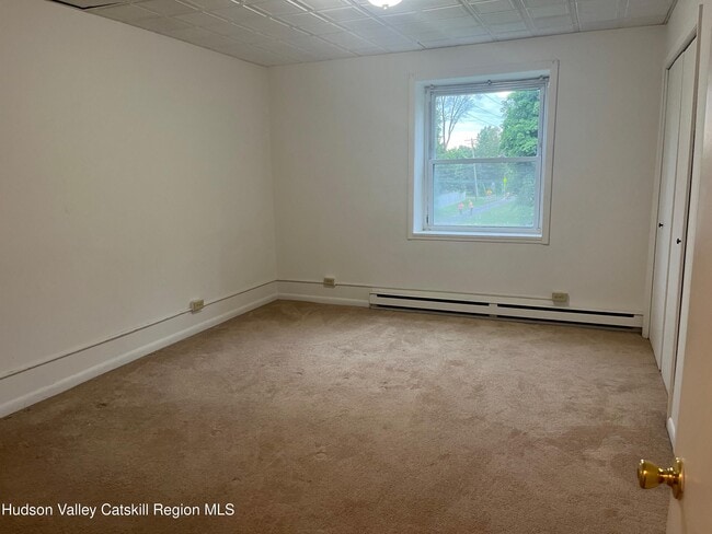 Building Photo - 24 Gaffney Ln