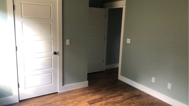 Building Photo - 750 Hawthorn Way