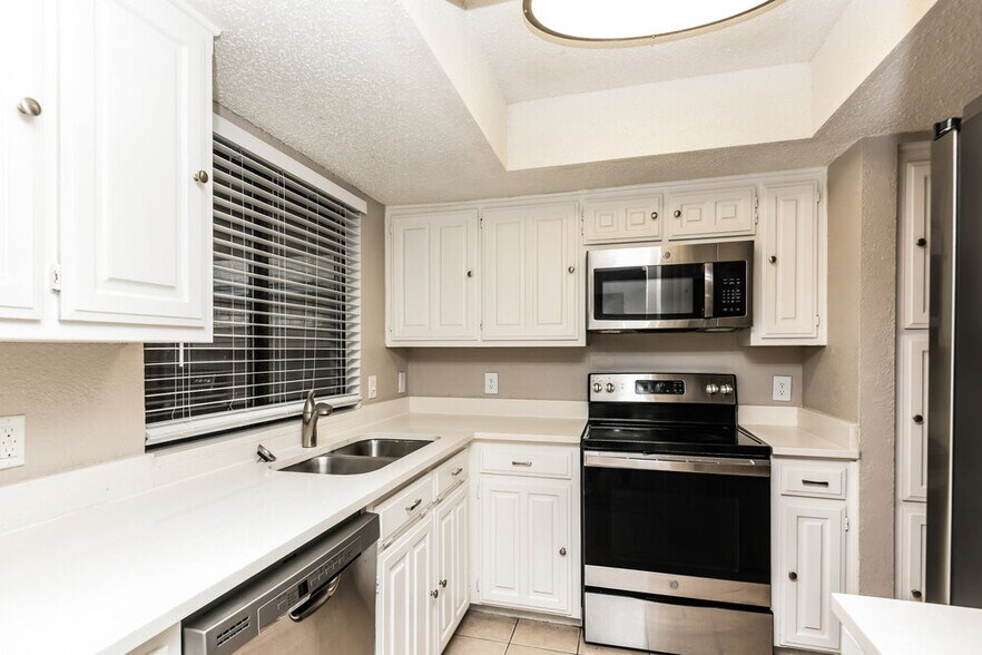 Building Photo - 4122 Rye Glen Dr