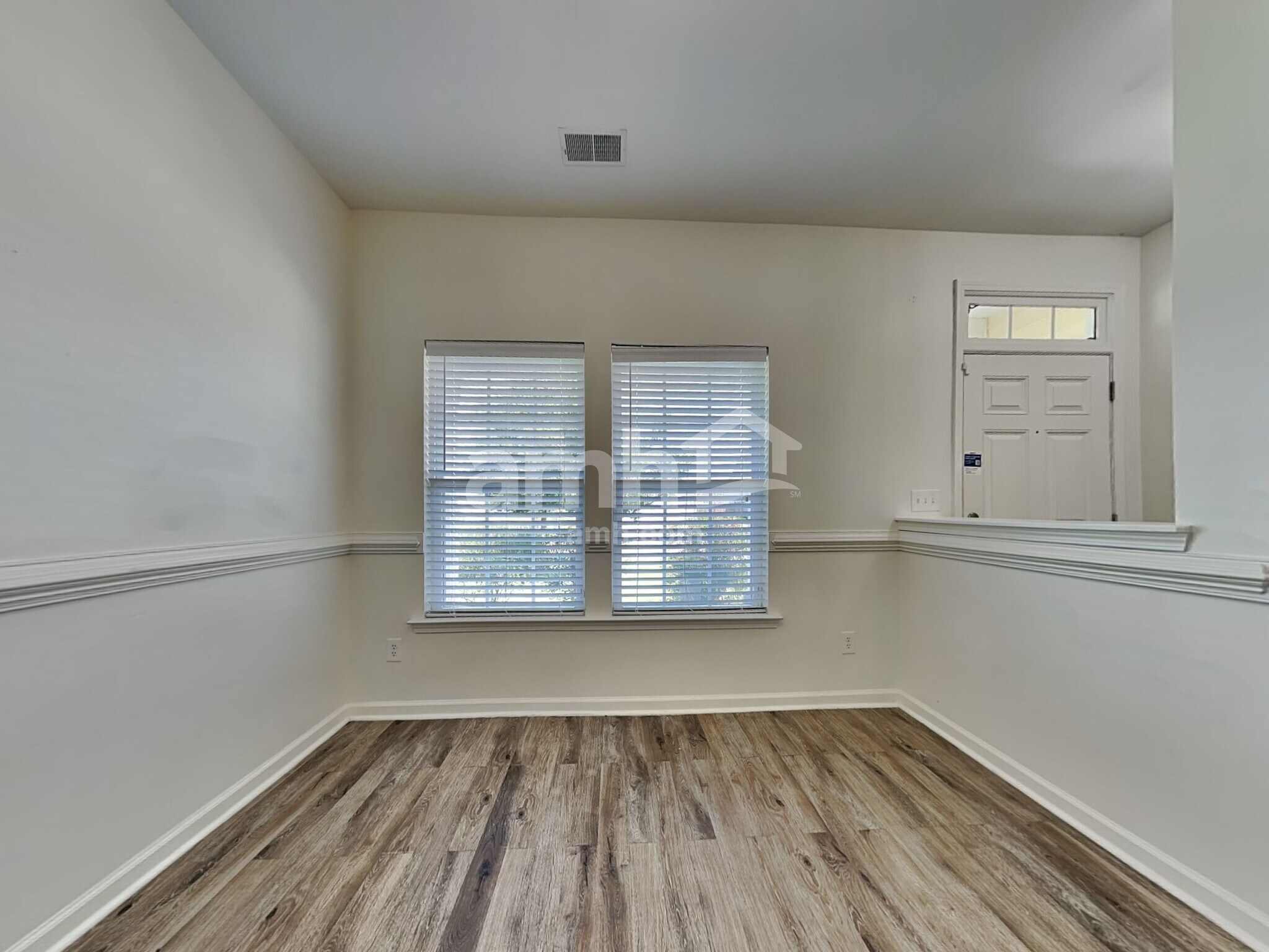 Building Photo - 407 Pine Hill Ln