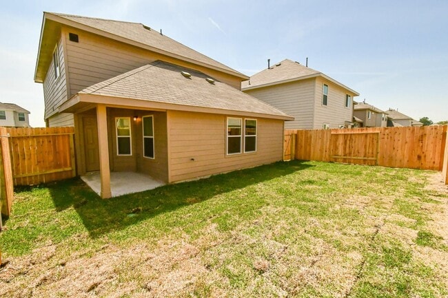 Building Photo - 4158 Silver Ranch Rd