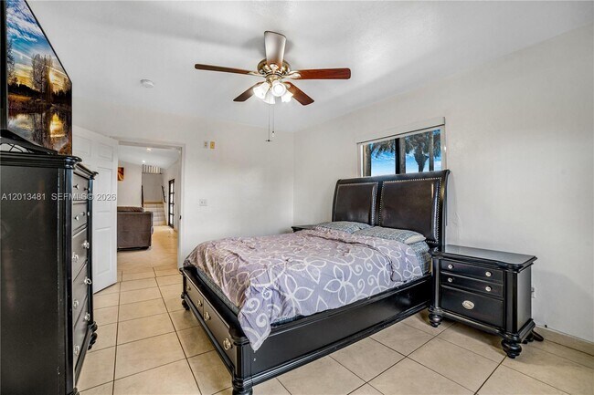 Building Photo - 26500 SW 167th Ave