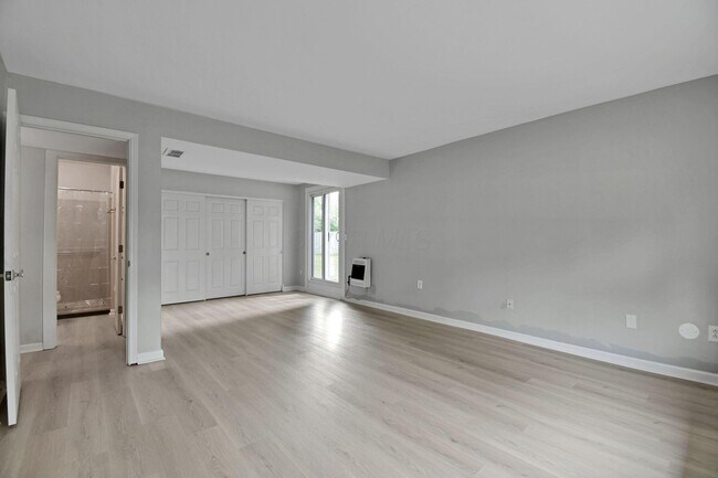 Building Photo - 5978 Alice Dr