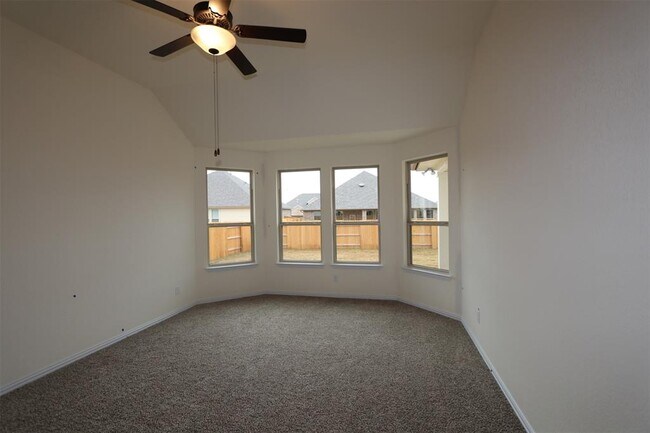 Building Photo - 3305 Amerigo Pl