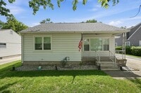 Building Photo - 1349 Perry St