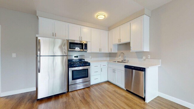 1BR/1BA - C - Flats on Elk