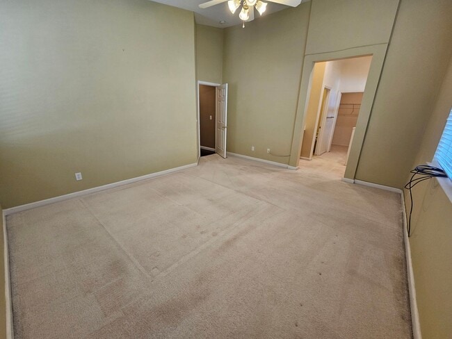 Building Photo - Single story home in Sylvan School District!