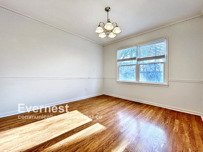 Building Photo - 405 Revere Ct