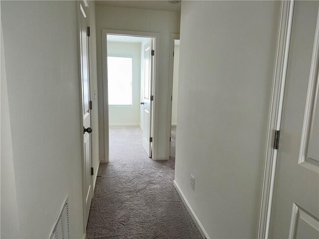 Building Photo - 1051 Paddington Dr