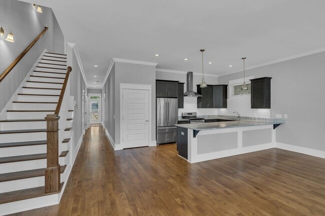 Building Photo - 1109 Cecilia Ave