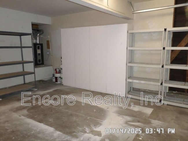 Building Photo - 2149 Bluewater Ln