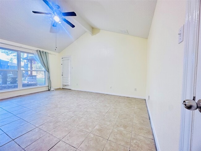 Building Photo - 7419 San Morino Dr
