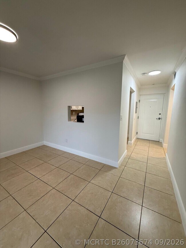 Building Photo - 7732 Camino Real