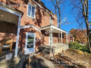 Building Photo - Charming 1 Bedroom Apartment in Grandview ...