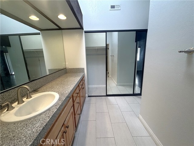 Building Photo - 2466 Fairbrook Way