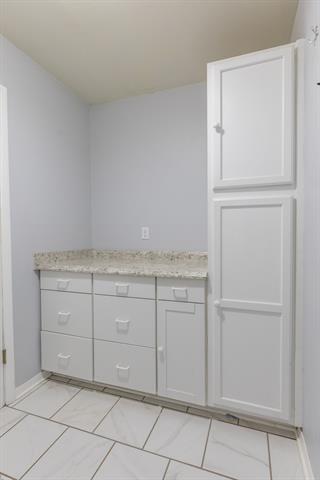 Building Photo - 4073 Concord Dr