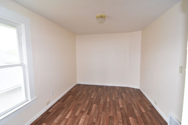 Building Photo - Franklin Street Apartments