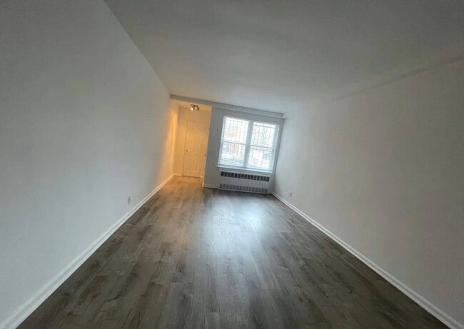 Building Photo - 25-52-52 73rd St