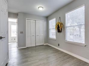 Building Photo - 1200 Kenneys Way