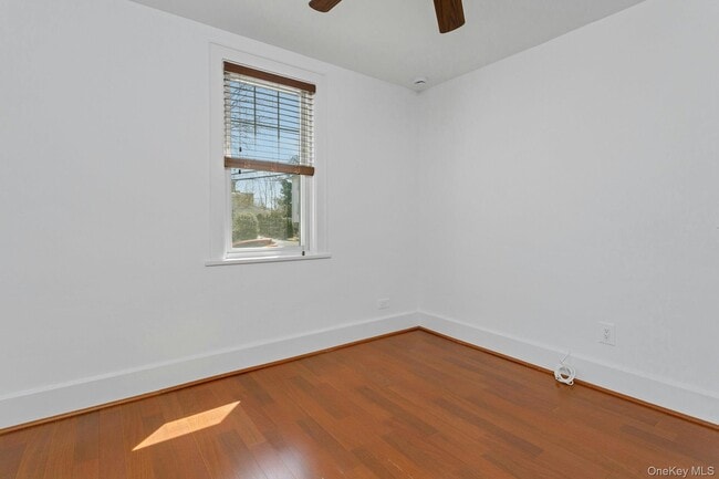 Building Photo - 55 N High St