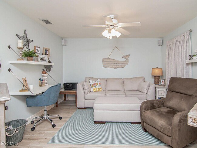 Building Photo - 945 Carrick Bend Cir