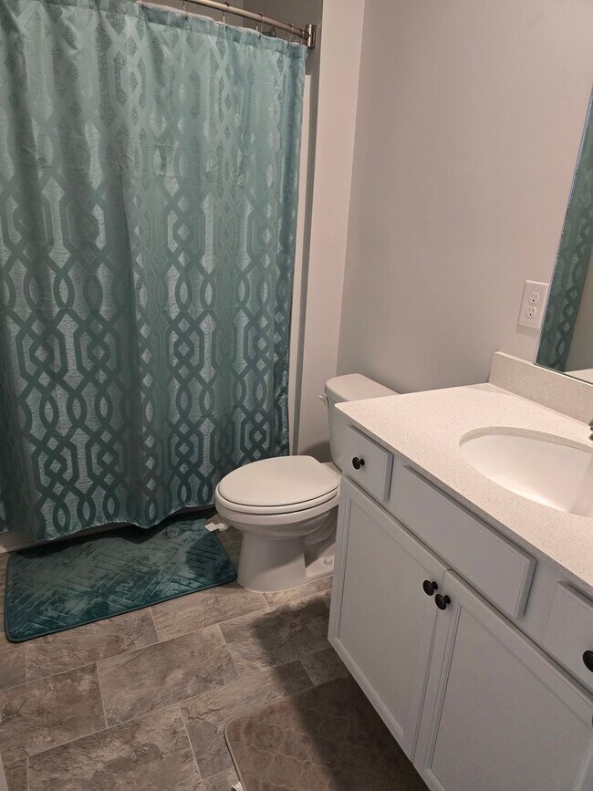 Building Photo - Welcome Home!