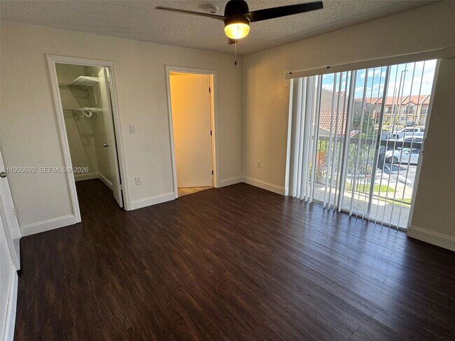 Building Photo - 6255 SW 129th Pl