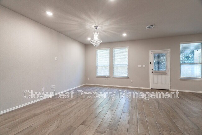 Building Photo - 5043 Segovia Way
