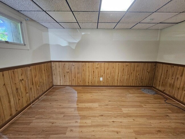 Building Photo - 5109 Ox Rd