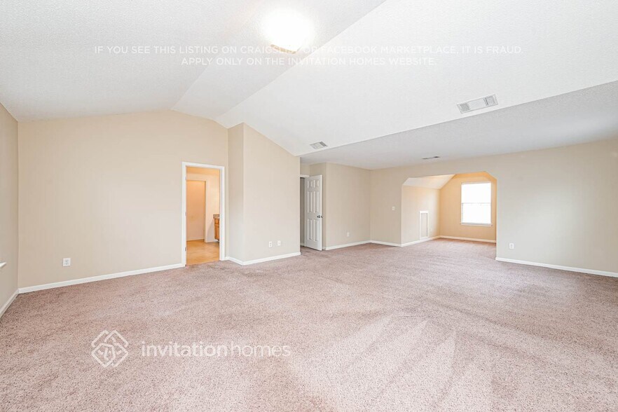 Building Photo - 1380 Travers Creek Trail