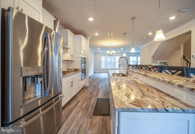 Building Photo - 20656 River Liffey Ter