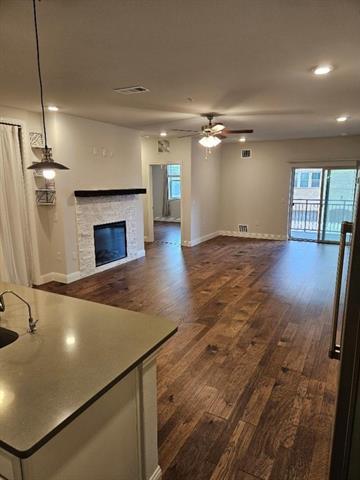 Building Photo - 1735 Wittington Pl