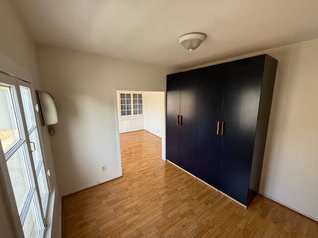 Building Photo - 5426 Ebey Ave