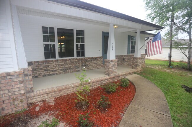 Building Photo - 594 Hunters Ridge Rd