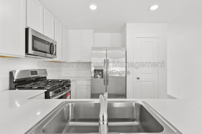 Building Photo - 12403 Wild Strawberry Rd