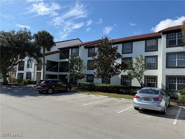 Building Photo - 7985 Preserve Cir