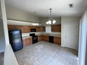 Building Photo - Three Bedroom Single Family Home - West Lafayette