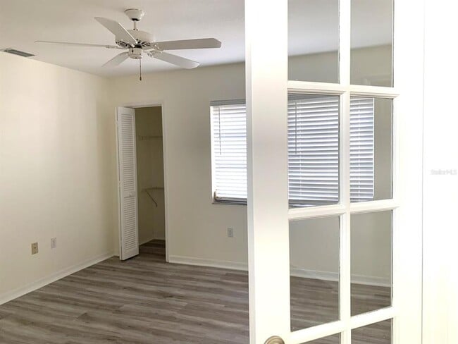 Building Photo - 5 Amberjack Terrace