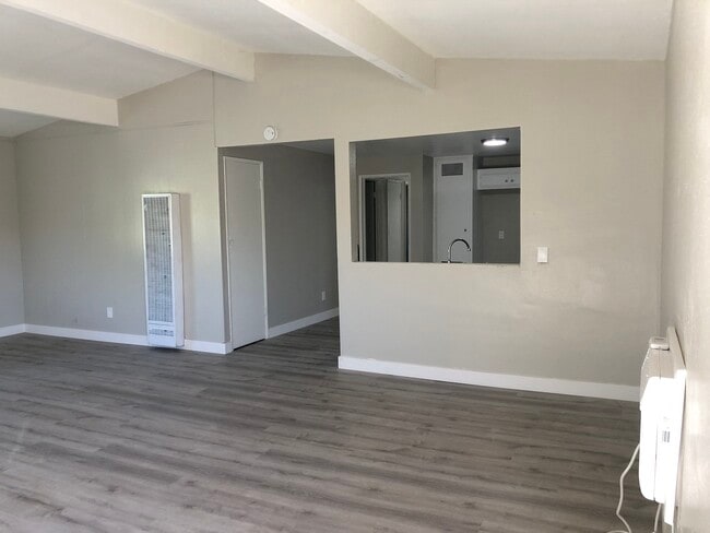 Floorplan - 331 E. Wakefield Ave.