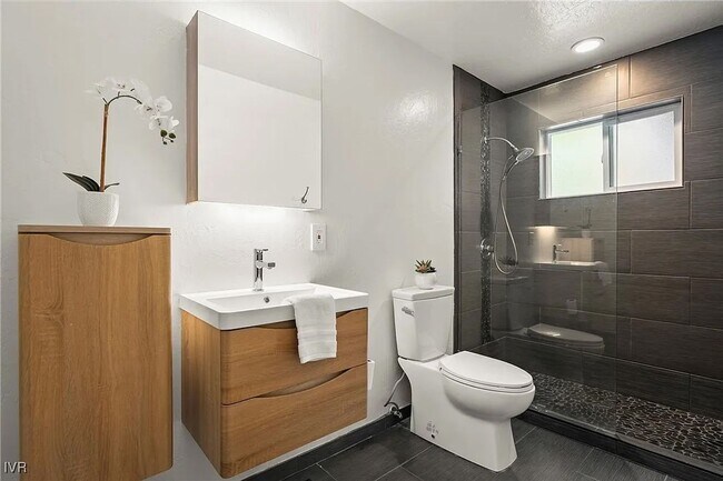 Building Photo - The Boulevard