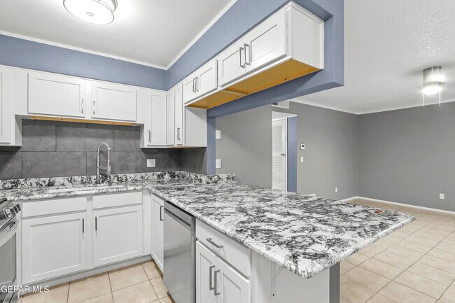 Building Photo - 10505 Cozumel Ln