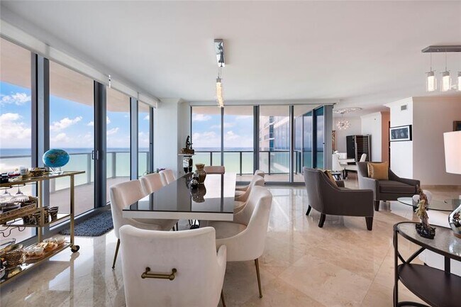 Building Photo - 3101 S Ocean Dr