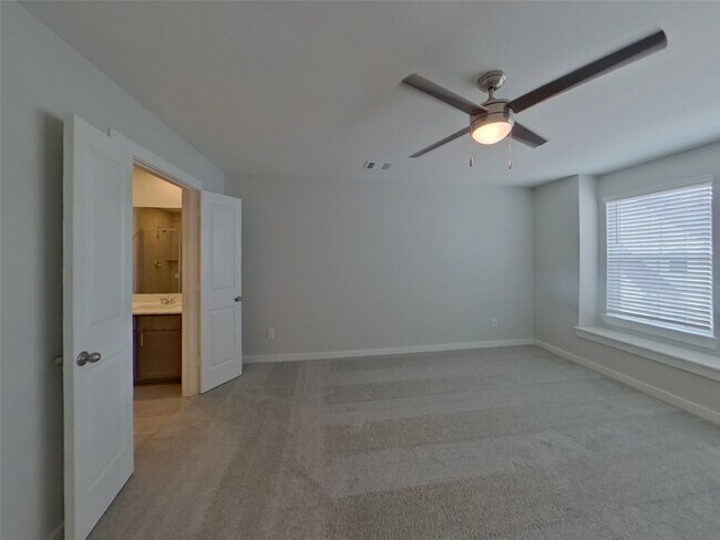 Building Photo - 22804 Terrazzo Dr