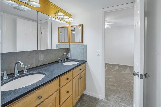Building Photo - 2400 Feather Sound Dr