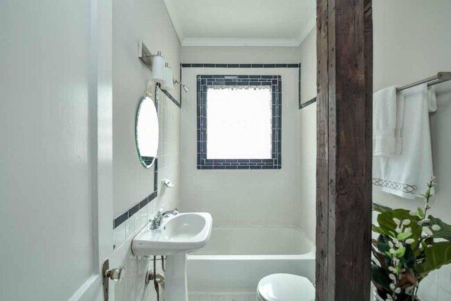 Updated Bathrooms - 866 Moreland Ave SE