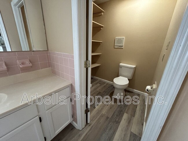 Building Photo - 295 Arrowood Rd