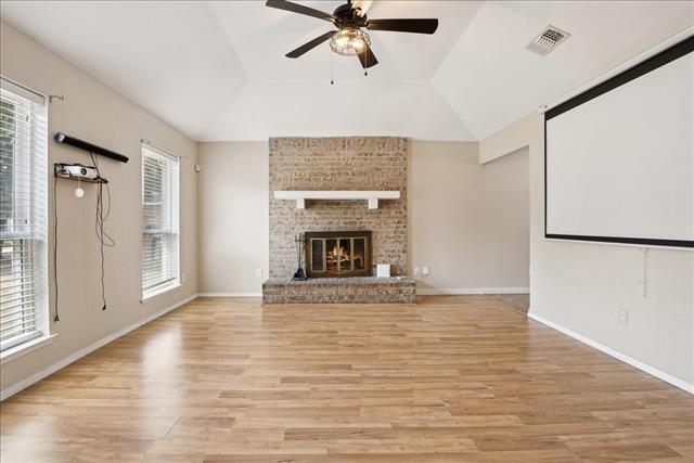 Building Photo - 6227 Springwood Dr